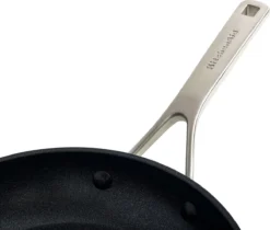 KitchenAid Hard Geanodiseerd Aluminium Koekenpannenset ø20+24+28cm - Zwart - Inductie 13 KitchenAid Hard Geanodiseerd Aluminium Koekenpannenset ø20+24+28cm - Zwart - Inductie -Thuiskeuken 1200x1021