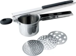 YUGN Aardappelpers Pureeknijper - Pureestamper - RVS - Inclusief 3 Verschillende Structuur Schijven - Cadeau Tip