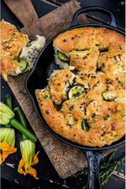 Alternative view of Le Creuset - Gietijzeren Ronde Skillet In Mat Zwart 23cm